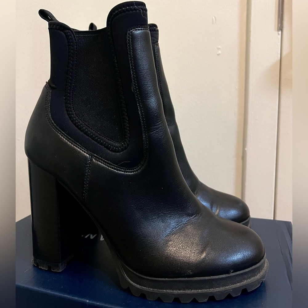 ALDO BOLD ANKLE BOOTS 8.5 WOMEN IN BLACK - Picture 3 of 4